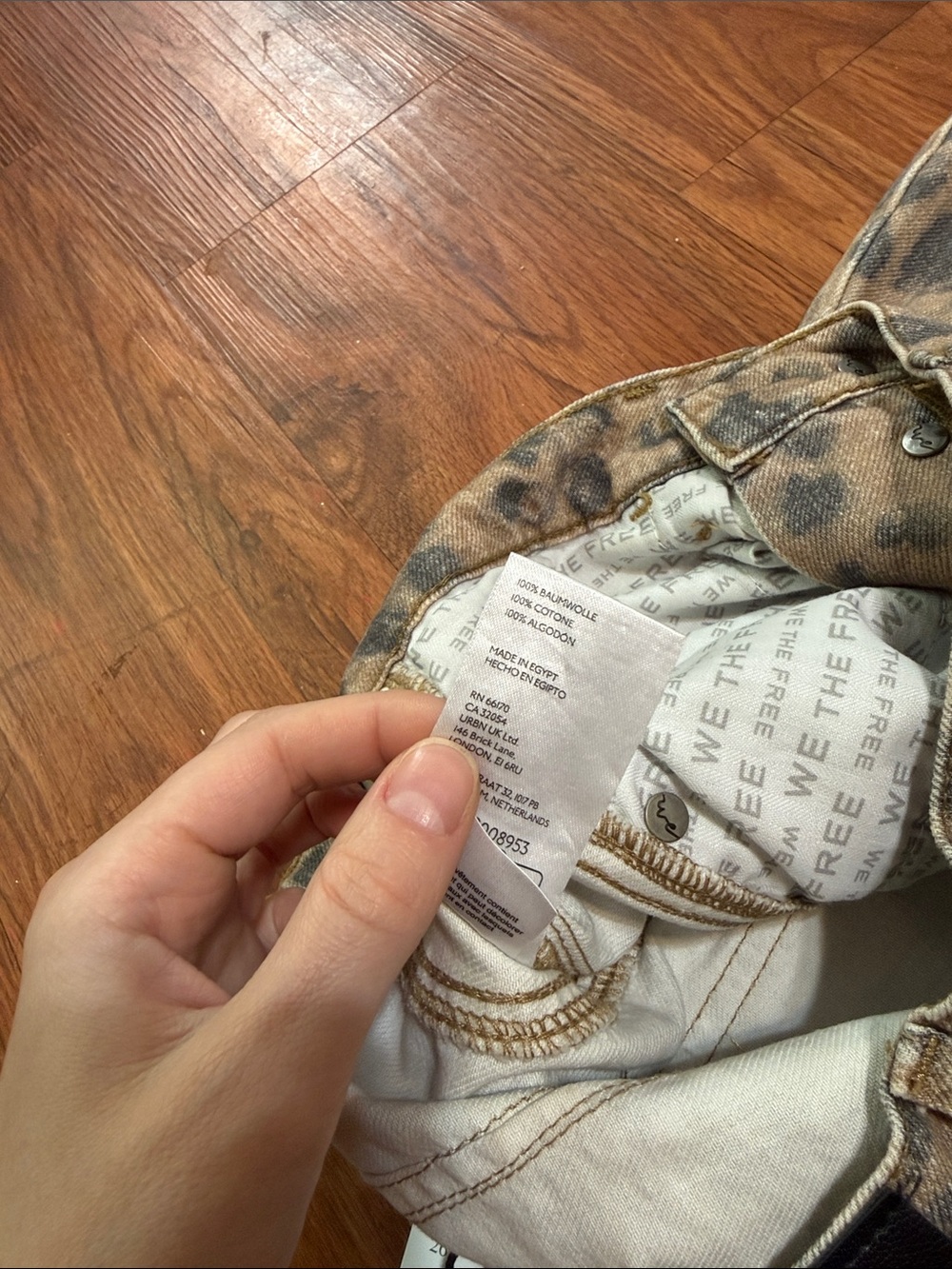 We The Free Good Luck Printed Barrel Jeans - Picture 11 of 13